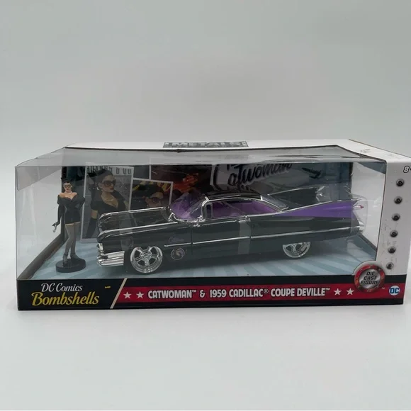 DC Comics Bombshells CATWOMAN & 1959 CADILLAC Coupe Deville Metals Die Cast NEW - Picture 4 of 12